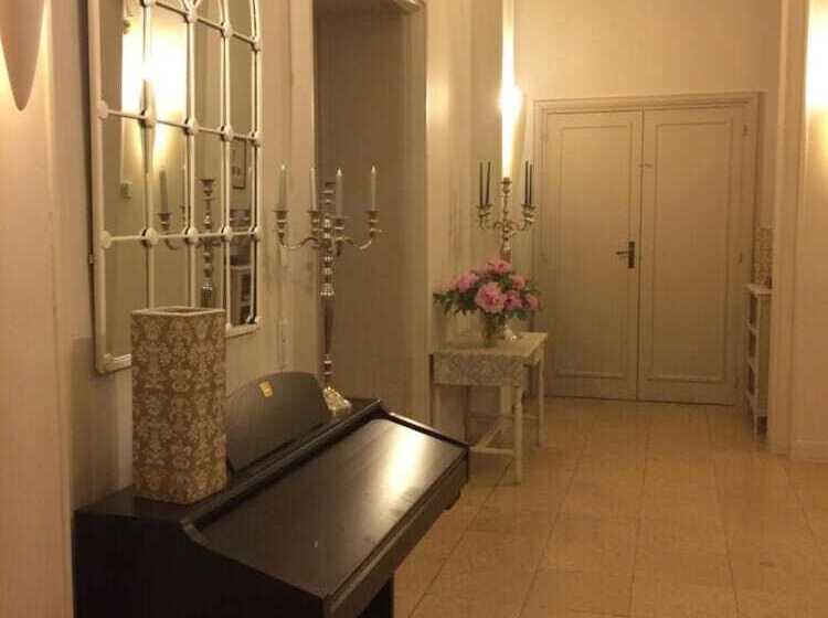 مبيت وإفطار Domaine Des 1000 Navettes