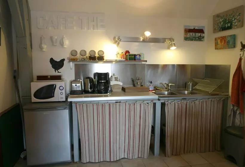 Aamiaismajoitus (B&B) La Ferme Des Buis