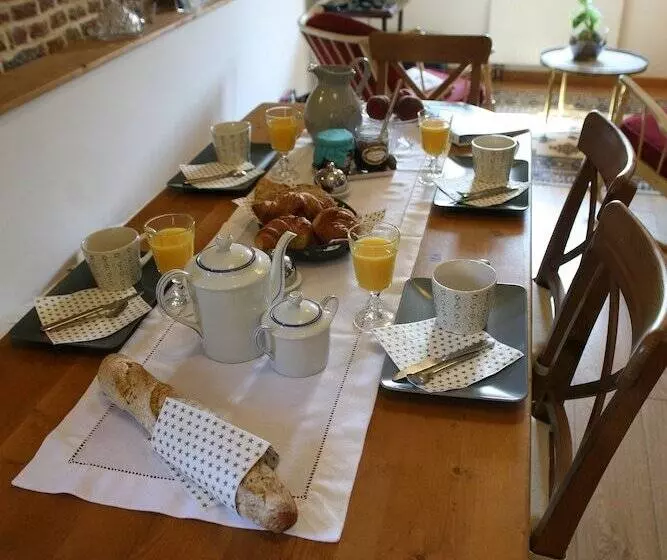 Aamiaismajoitus (B&B) La Ferme Des Buis