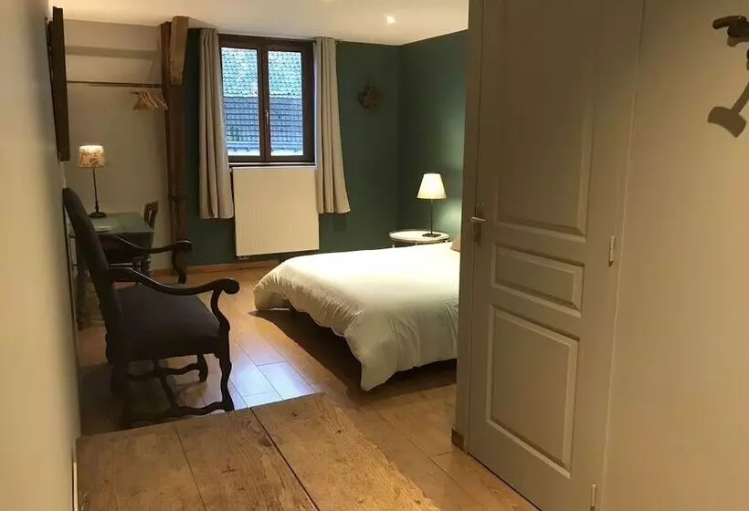 Aamiaismajoitus (B&B) La Ferme Des Buis