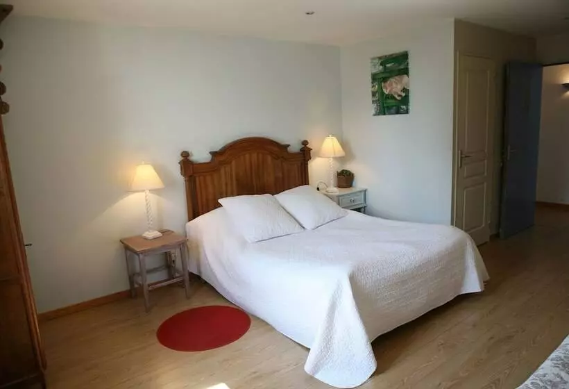 Aamiaismajoitus (B&B) La Ferme Des Buis