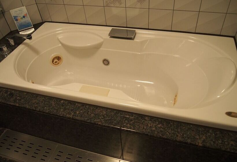 בית מלון כפרי Cherena Adult Only