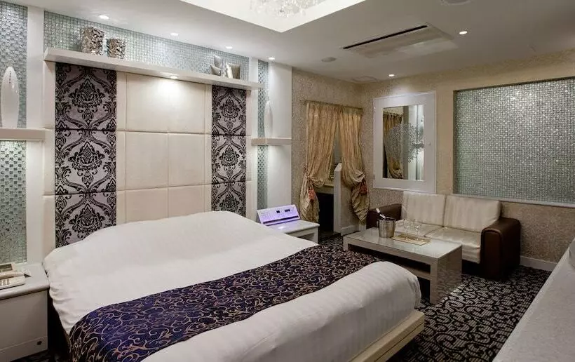 Hotelli Cherena   Adult Only