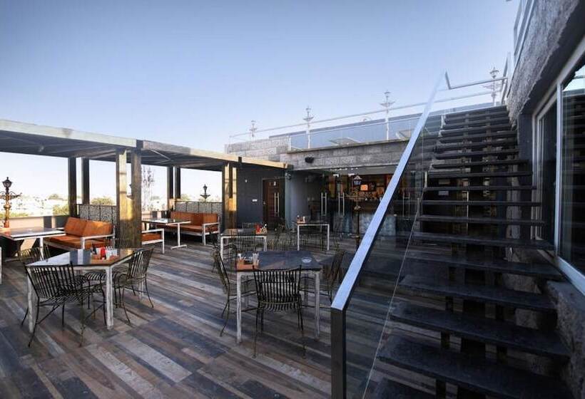 فندق Highway Kings