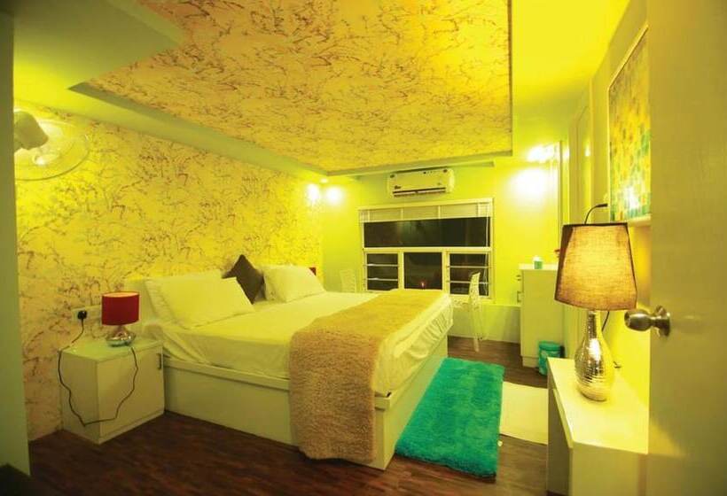 فندق Indiavacationz Houseboat