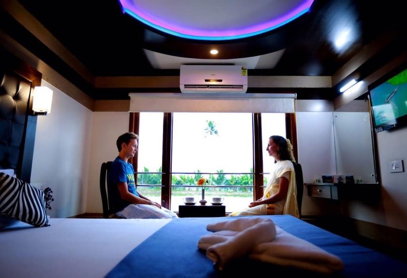 فندق Indiavacationz Houseboat