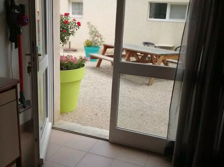 ホテル Les Portes De La Méouge