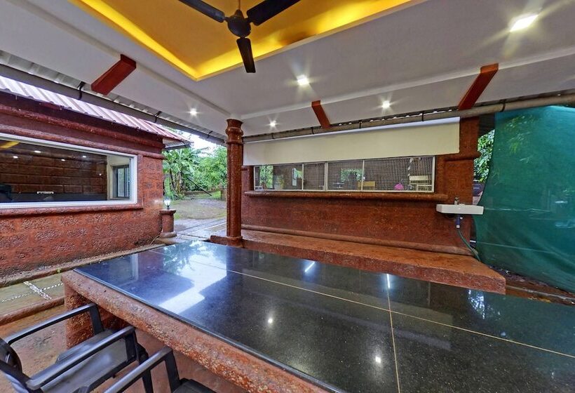 호텔 Mango Tree Resort