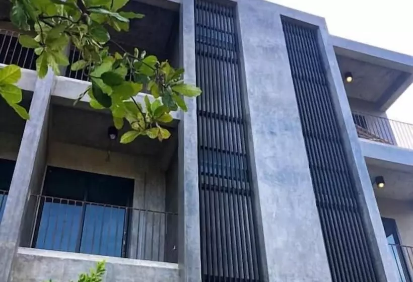 هتل P Loft Hostel