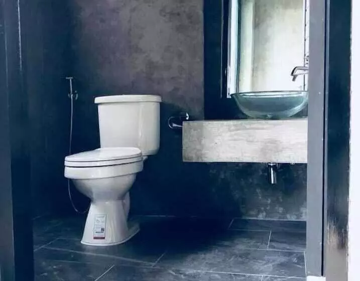 هتل P Loft Hostel