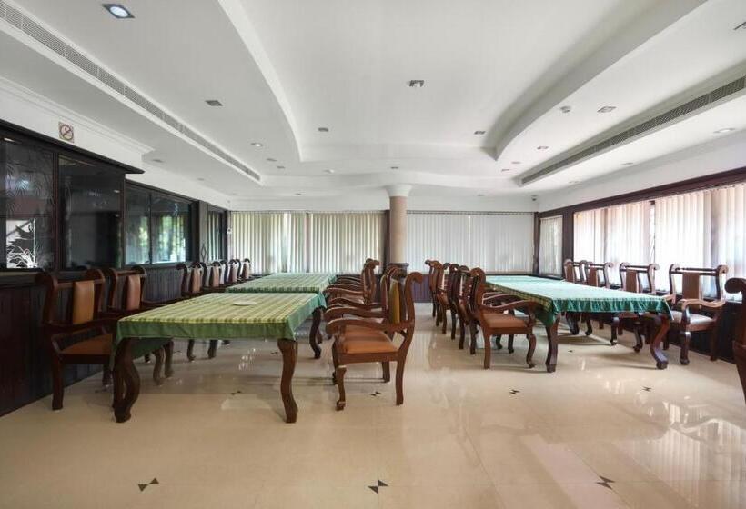 Hotel Palette Resorts  Tapovan Green County