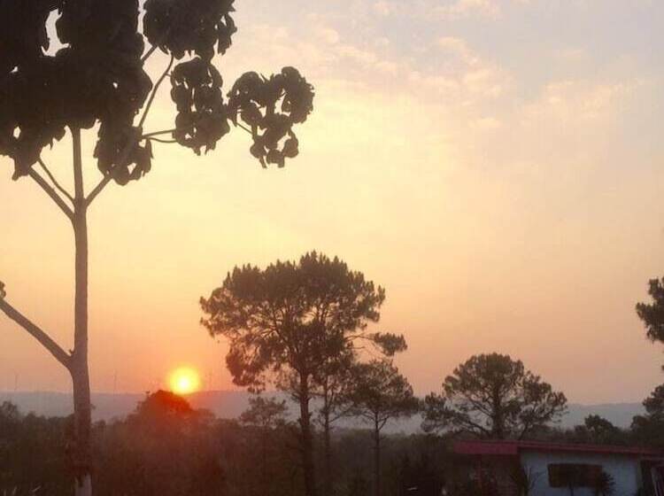 ホテル Pattida @ Khaokho