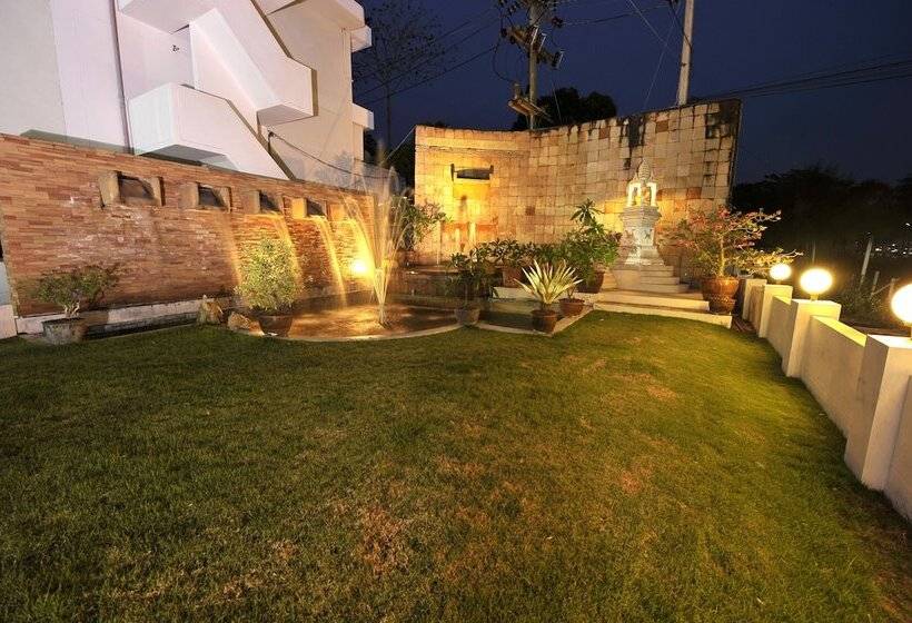 Hotel Phayao Northern Lake