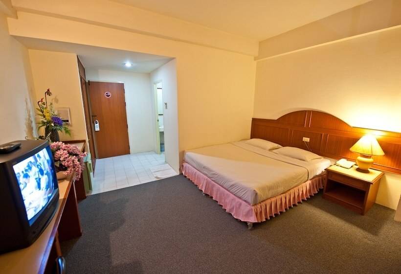 Hotel Phayao Northern Lake