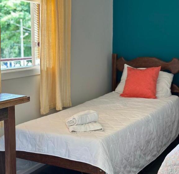 هتل Pousada Prana Bichinho