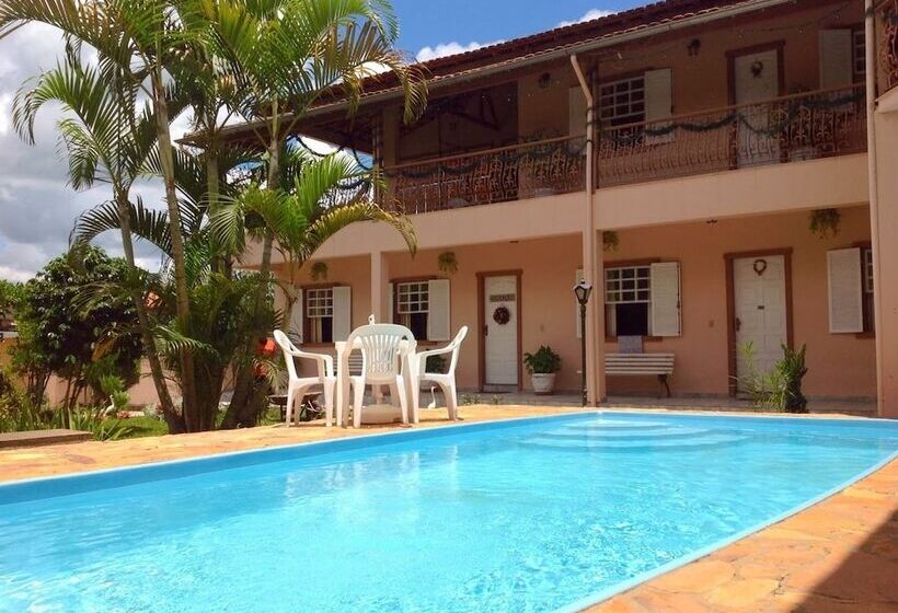 هتل Pousada Prana Bichinho