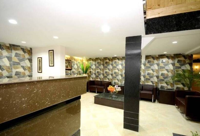 Hotel Raj Bilas Palace