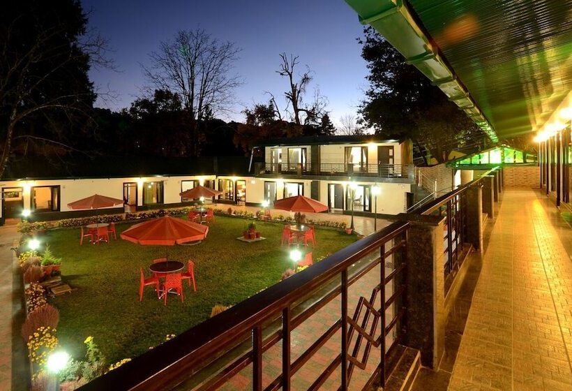 Hotel Raj Bilas Palace