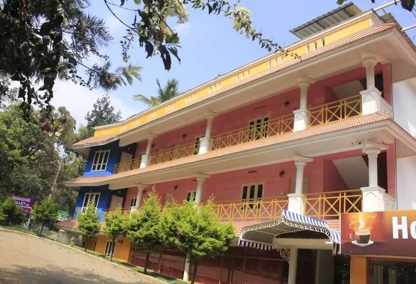 Marayoor Holiday Annex Paradise Valleyin Hostel
