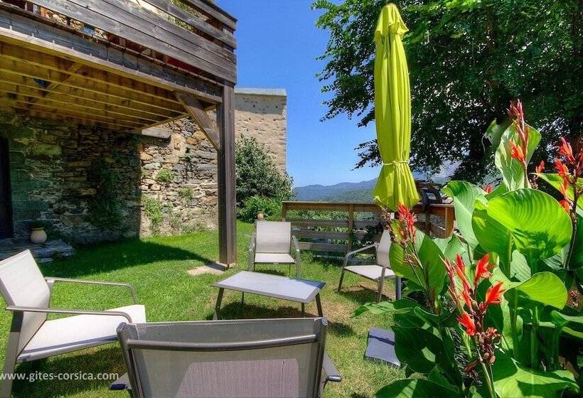 بنسيون Castellu D Orezza