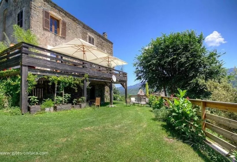 ペンション Castellu D Orezza