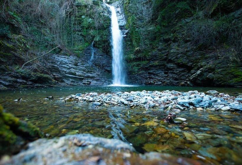 بنسيون Castellu D Orezza