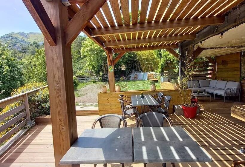 بنسيون Castellu D Orezza