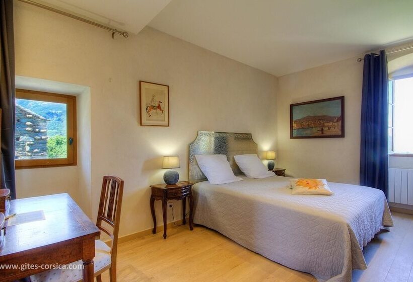 بنسيون Castellu D Orezza