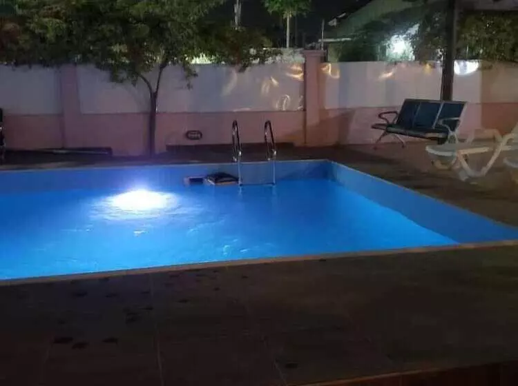 ペンション Dreamers Lodge