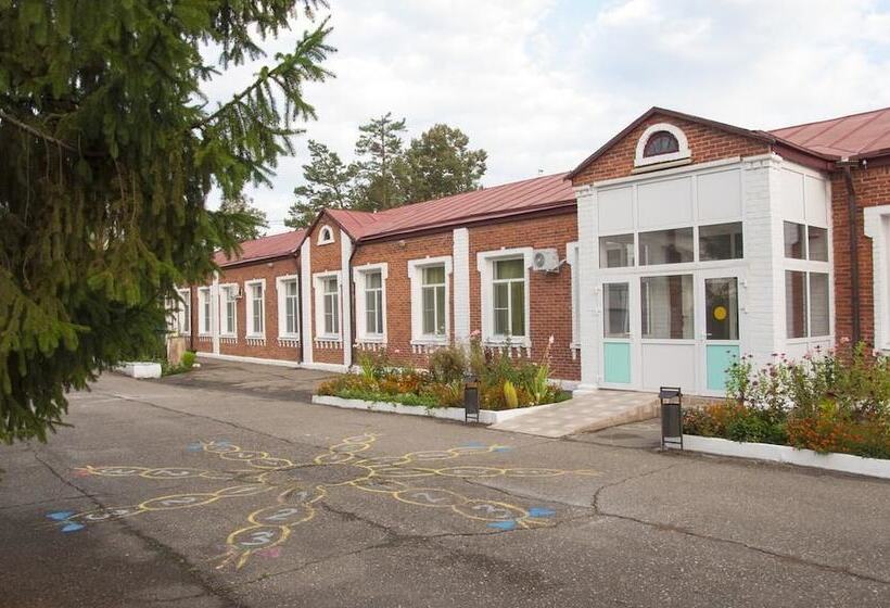 פנסיון Svetlyachok