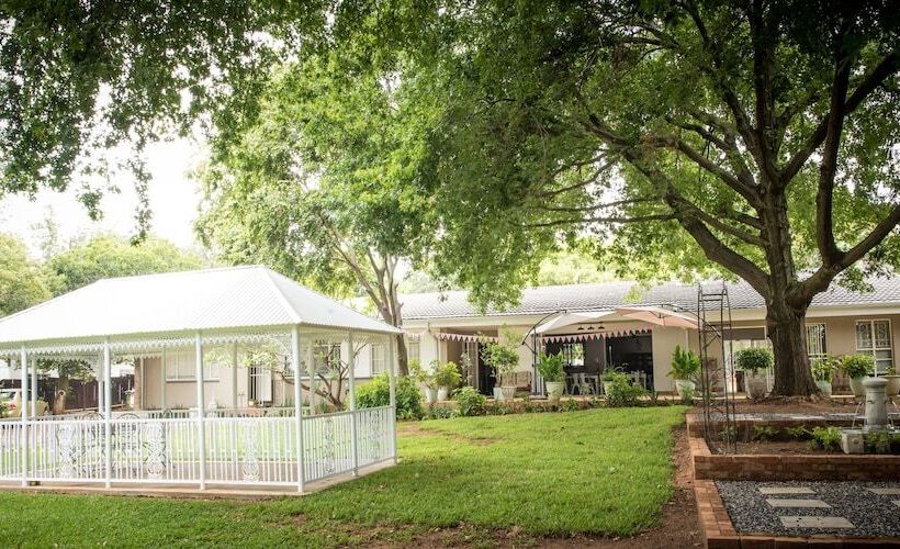 ペンション Vintage On Main