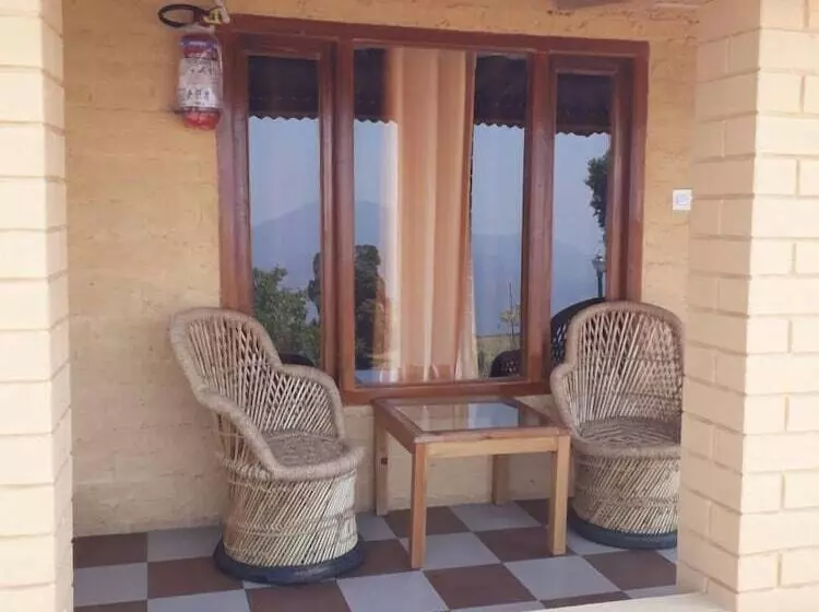 リゾートホテル Belleza Inn Dhanagiri Kanatal