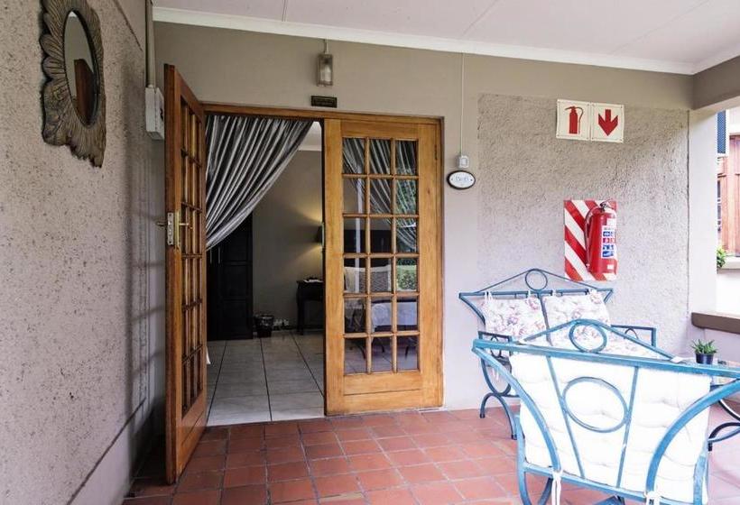 ベッドアンドブレックファースト Holme Lea Manor