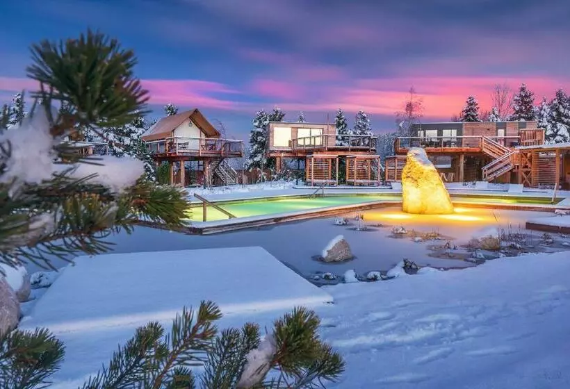 Lomakeskus Lakeside Petzen Glamping