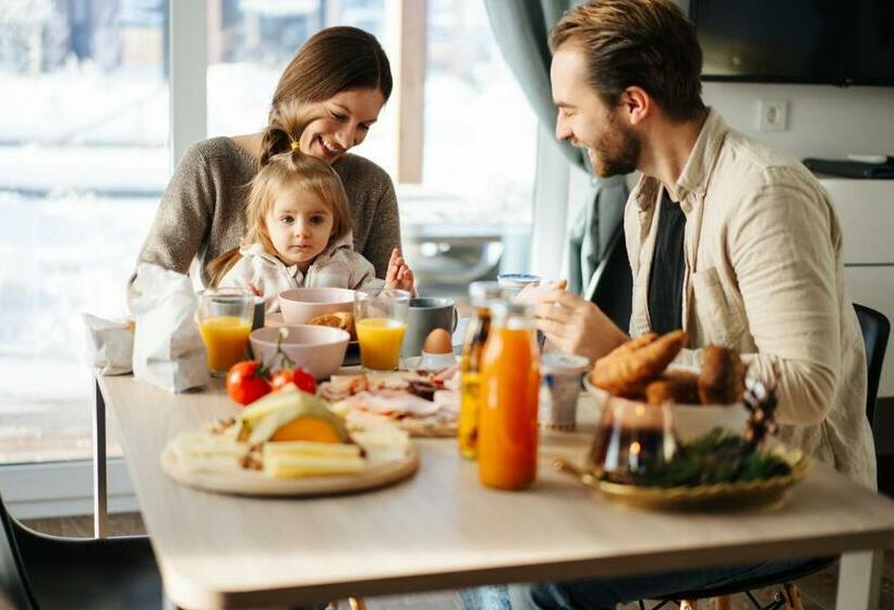 אתר נופש Lakeside Petzen Glamping