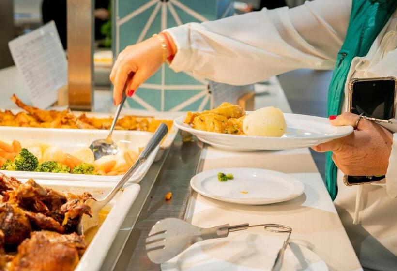 Checkin Bungalows Atlantida