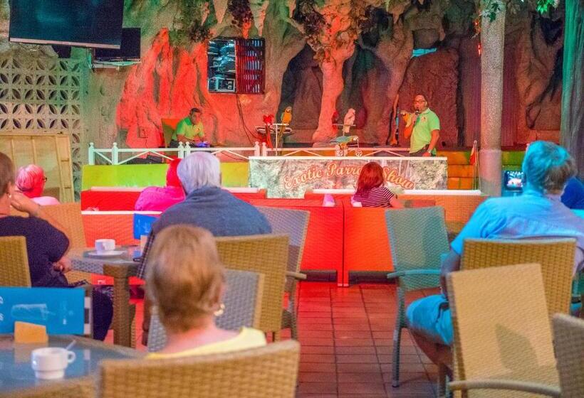 Checkin Bungalows Atlantida