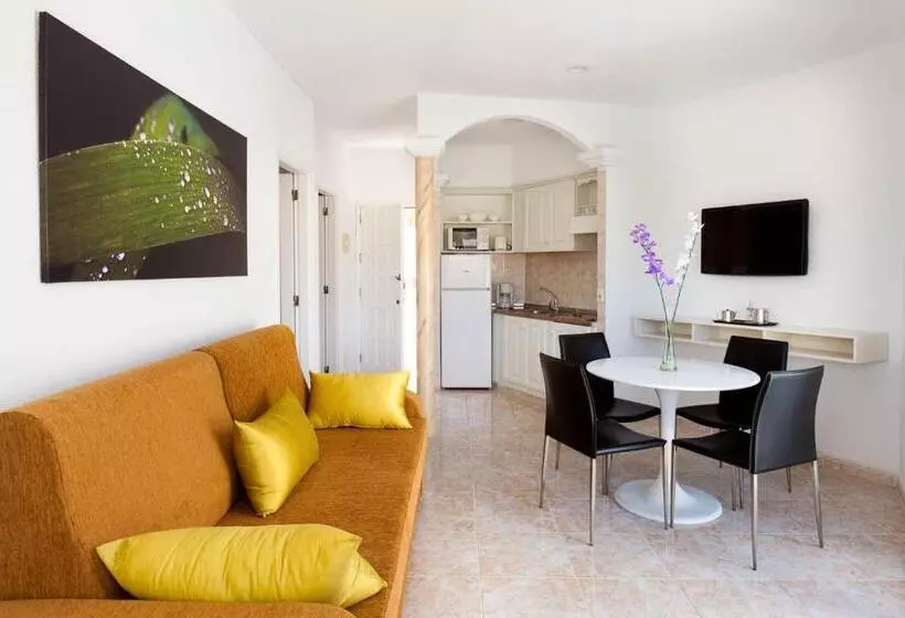 Checkin Bungalows Atlantida