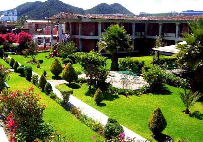 Отель Arrecife De Coral