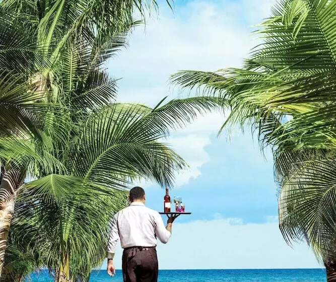 בית מלון כפרי El Dorado Seaside Suites Catamarán, Cenote & More Inclusive