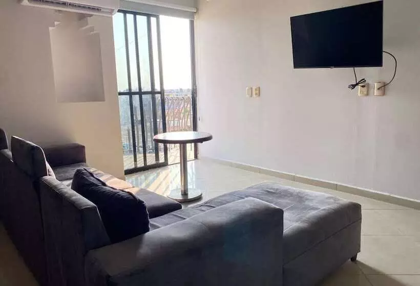 Отель Grand Royal Tampico