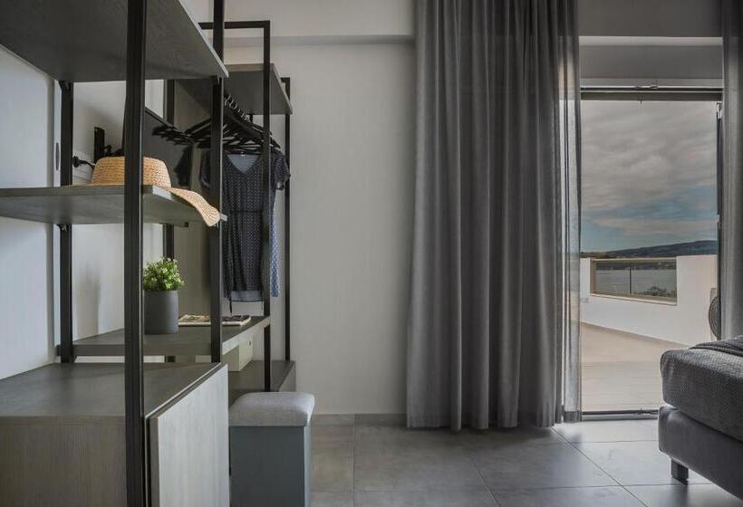 בית מלון כפרי Limanaki