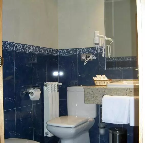 Hotel Manrique De Lara