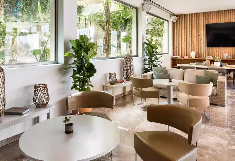 호텔 Melia South Beach