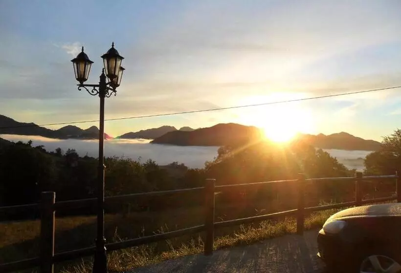 Rural Hotel Rural Cuadroveña