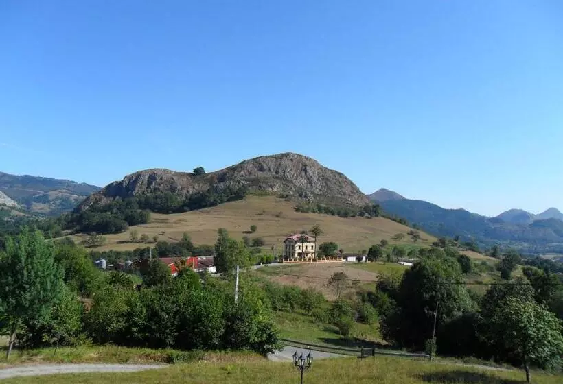 Rural Hotel Rural Cuadroveña