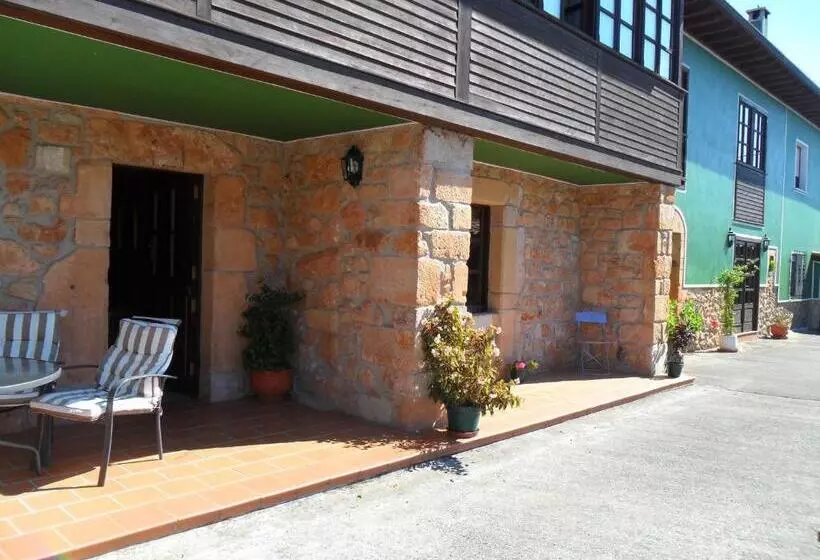 Rural Hotel Rural Cuadroveña