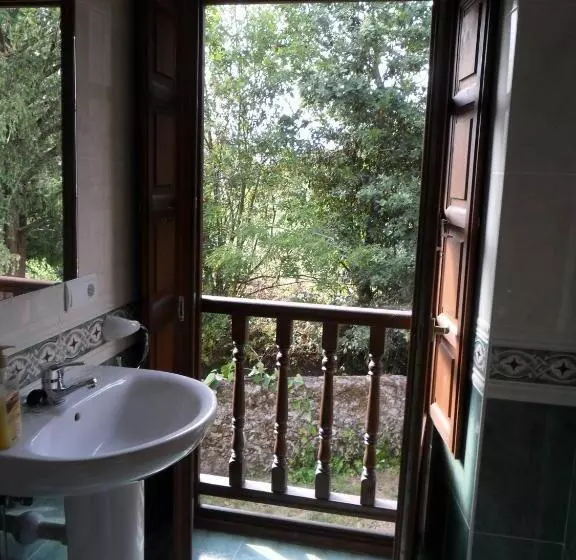 Rural Hotel Rural Cuadroveña