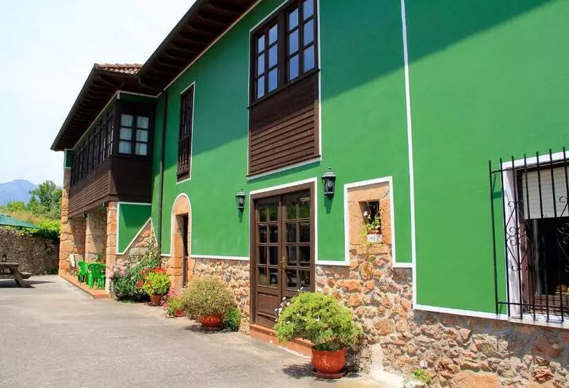 Rural Hotel Rural Cuadroveña