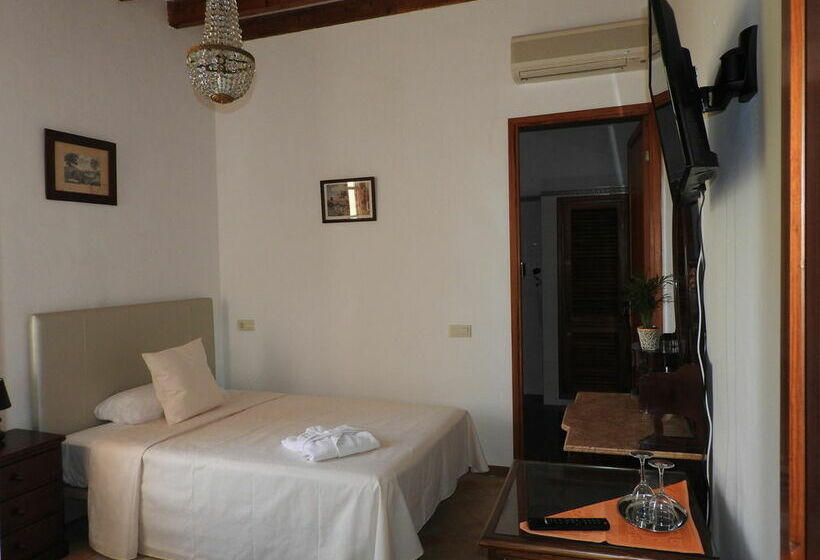 Hotel Rural Son Xotano